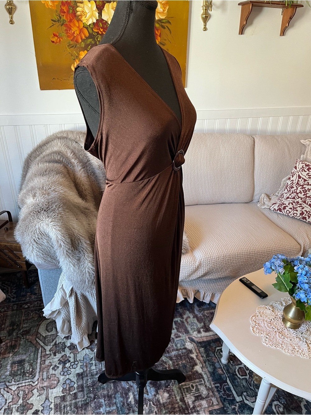 Women’s Y2K Brown Sleeveless V-Neck Ring-Detail Dress - Size Large - Picture 5 of 9